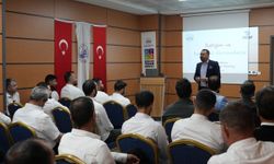 Elazığ Belediyesi’nden Toplu Taşıma Şoförlerine İletişim Ve Duygusal Farkındalık Semineri