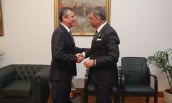 Milletvekili Erol, Özgür Özel’i Makamında Ziyaret Etti