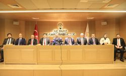 Kürşad Zorlu’dan Özgür Özel’e Tepki: "Atatürk’ün Milliyetçiliği Türkiye’yi Şikayet Etmek Değil, Yüceltmektir"