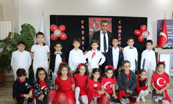Özel Yediçınar Okulları’nda 29 Ekim Coşkusu