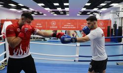 Stajyer Avukat ve Milli Kick Boksçu Berk Yakar, Hem Ringde Hem Mesleğinde Zirveyi Hedefliyor