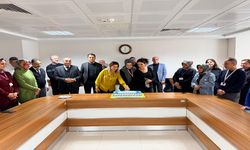 Fırat Üniversitesi Hastanesi’nde Sekreterler Gününe Özel Kutlama