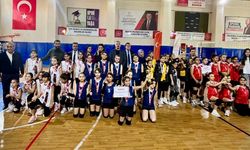 Elazığ’da Mini Kızlar Voleybolunda Büyük Heyecan