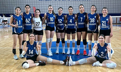 Elazığ Belediyespor Set Vermeden Galip Geldi