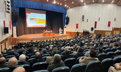 Rektör Prof. Dr. Göktaş, Profesörlerle Akademik Değerlendirme Toplantısı Gerçekleştirdi