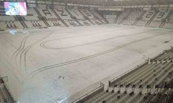 Elazığ Atatürk Stadyumu Karla Kaplandı