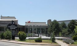 Nurettin Ardıçoğlu Kültür Merkezi’nde Komedi Rüzgarı Esecek