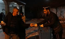 ELAZIĞ BELEDİYESİ’NDEN MİRAÇ KANDİLİ'NDE KANDİL SİMİDİ VE TATLI İKRAMI