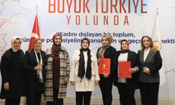 AK Parti Elazığ İl Kadın Kollarında İki İlçede Görev Değişimi