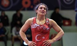 Nesrin Baş’tan Bronz Madalya