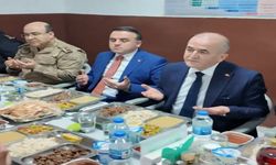 Vali Hatipoğlu, Mehmetçiklerle İftarda Buluştu