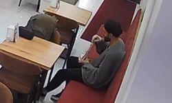 Sipariş Ettiği Dürümün İçerisine Sakalının Kıllarını Koydu, Hesap Ödemeden Çıktı
