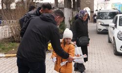 Elazığ Belediyesi, Mezarlıklarda Çeşitli İkramlarda Bulundu