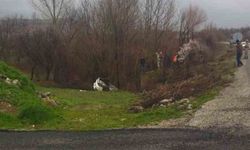 Elazığ'da Otomobil Dereye Uçtu: 3 Yaralı