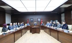 Vali Hatipoğlu Başkanlığında Teknoloji Zirvesi Düzenlendi