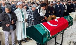 Okul Saldırısında Ölenler Son Yolculuğuna Uğurlandı