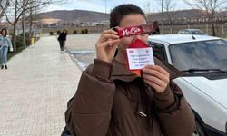 Elazığ'da 'Mutluluk Paylaştıkça Çoğalır' Sosyal Deneyi