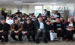 Vali Hatipoğlu Kütüphane Haftası’nda Gençlerle Buluştu