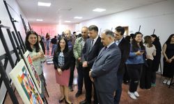 Fırat Üniversitesi’nde “Tekstilde Bauhaus Yansımaları” Sergisi Sanatseverlerle Buluştu