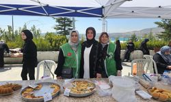 Eğitim-Bir-Sen ve İHH’dan Yardım Kermesi