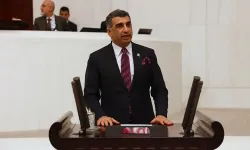 Gürsel Erol: “CHP’nin Kapatılmasını Tartışmak Yapay Gündemdir”
