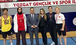 Elazığlı Sporculardan Türkiye Şampiyonasında 5 Madalya ve Mas Güreşi Tanıtımı
