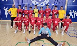 Gençlik ve Spor Kulübü Küçükler Hentbol Takımı Namağlup Finalde