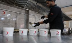 Aşure Kazanları Türk Kızılay Elazığ Aşevi'nde Kaynadı