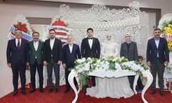 Yatkın ve Şeker Ailelerinin Mutlu Günü: Elifnaz ile Safa Kürşat Dünyaevine Girdi