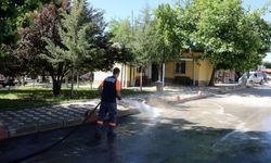 Elazığ Belediyesi, Hicret Mahallesi’nde Kapsamlı Temizlik Çalışması Gerçekleştirdi