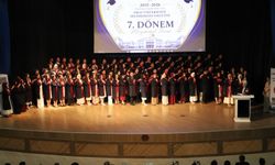 Fırat Üniversitesi Diş Hekimliği Fakültesi’nde Mezuniyet Coşkusu