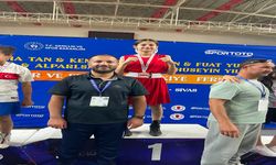 Elazığ’dan Ringde Çifte Başarı