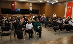 Fethi Sekin Şehir Hastanesi'nde Bebek Dostu Eğitim