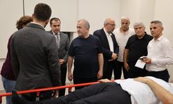 Vali Hatipoğlu’ndan Kazada Yaralanan Vatandaşlara Ziyaret