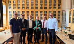 Vali Numan Hatipoğlu Doktora Tezini Savundu