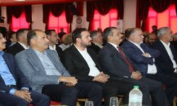 AK Parti’den Eğitim-Bir-Sen Genel Kurulu’na Katılım