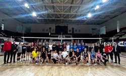 Elazığ’da Voleybolun Genç Yetenekleri İzleniyor
