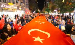 Elazığ’da Cumhuriyet Coşkusu Fener Alayıyla Taçlandı