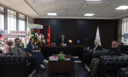 Özcan Yalçın’dan Baro Başkanı Kadı­yoran’a Ziyaret