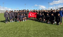 Elazığspor’un Gençlerinden Cumhuriyet Coşkusu!