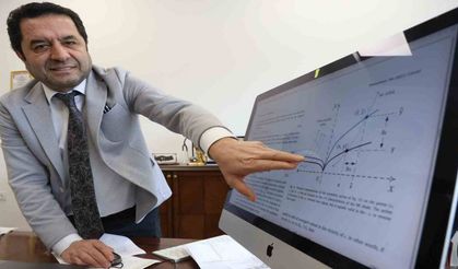 Türk Profesör, Soy İsmini Verdiği Seri Direnç Metodu ile Dünya Fizik Literatürüne Girdi