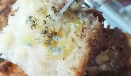 Küflü Ürün Skandalı! Tüketici Son Anda Fark Etti, Facianın Eşiğinden Dönüldü!