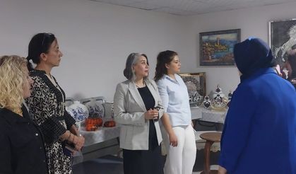 Kadın Meclisi’nden El Sanatları Sergisine Ziyaret