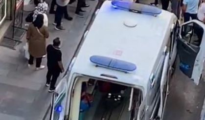 Sokak Ortasında Kalbi Duran Şahıs, Vatandaşın Kalp Masajı İle Hayata Döndü