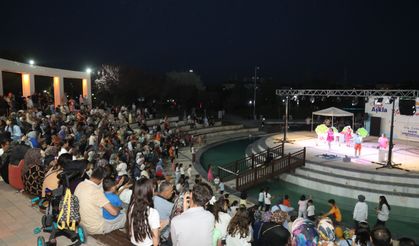 Elazığ Belediyesi Tiyatro Şenliği Yoğun ilgi Gördü