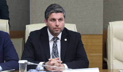 Nazırlı’dan Su Krizi Çıkışı: “Önce Çuvaldızı Kendimize Batırıyoruz”