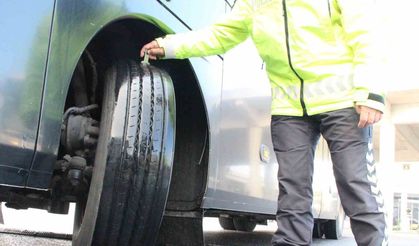 Bugün İtibarıyla Başladı: Kış Lastiği 5 Ay Zorunlu