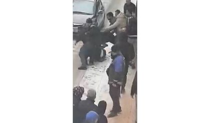 Elazığ’da Sokak Ortasında Tekme Tokat Kavga: O Anlar Kamerada