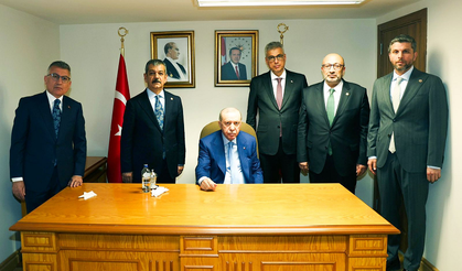 Elazığ Milletvekillerinden Cumhurbaşkanı Erdoğan’a Arsa Satışı Görüşmesi