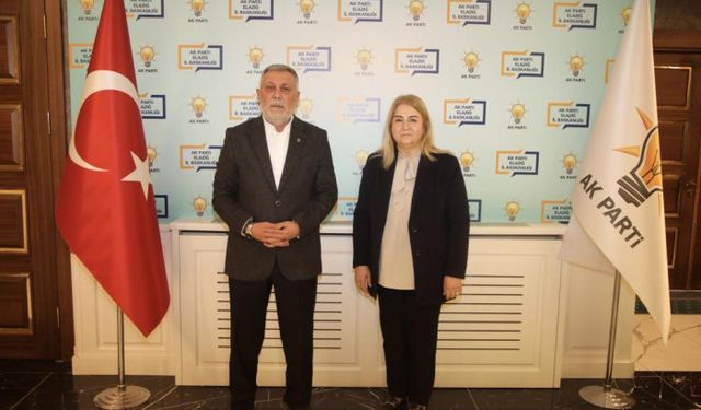 Başkan Şerafettin Yıldırım: "Ekibimiz Her Fırsatta İnsanlarımıza Dokunmak İçin Ellerinden Gelen Gayreti Sarf Ediyor"